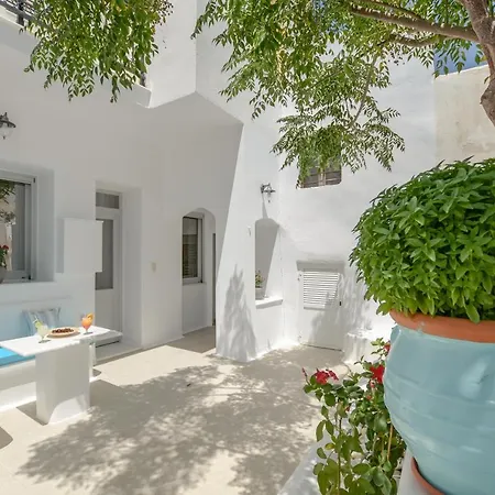 Naxian Heart-walk To Castle, Port & Portara Ferienhaus Naxos City