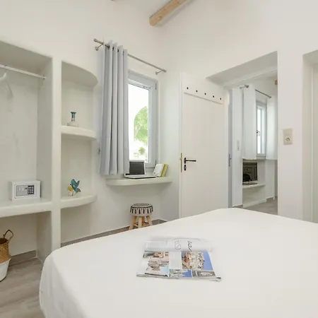 Naxian Heart-walk To Castle, Port & Portara بيت للعطل Naxos City