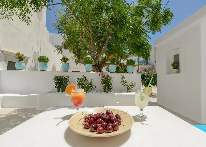 Naxian Heart-walk To Castle, Port & Portara *